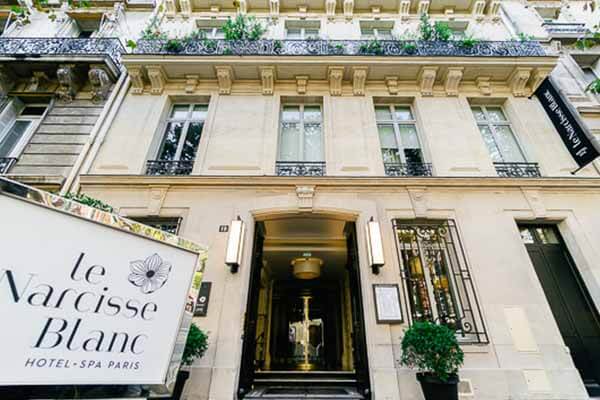 cheap flights to Paris - Hotel Le Narcisse Blanc & Spa