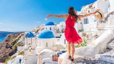 cheapest way to travel to Greece