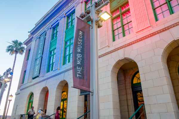 Things You Should Not Miss in Las Vegas - Take a tour to the Mob Museum