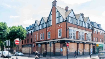 Best VRBOs in London