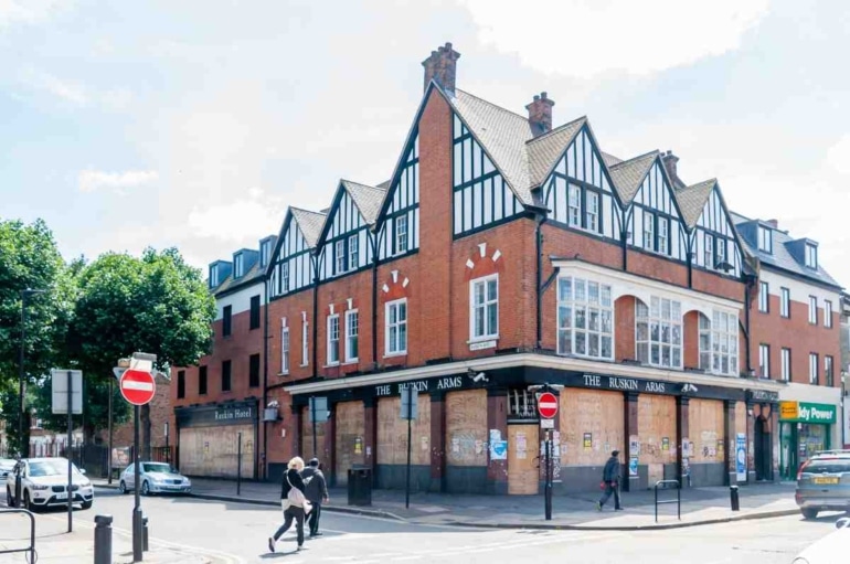 the-10-best-vrbos-in-london-pigs-fly-cheap