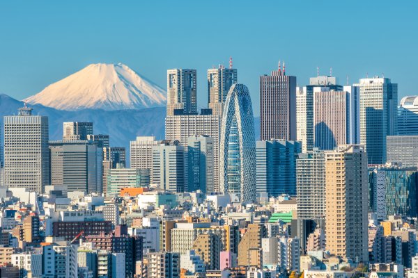 Best Places to Visit in Tokyo - Shinjuku